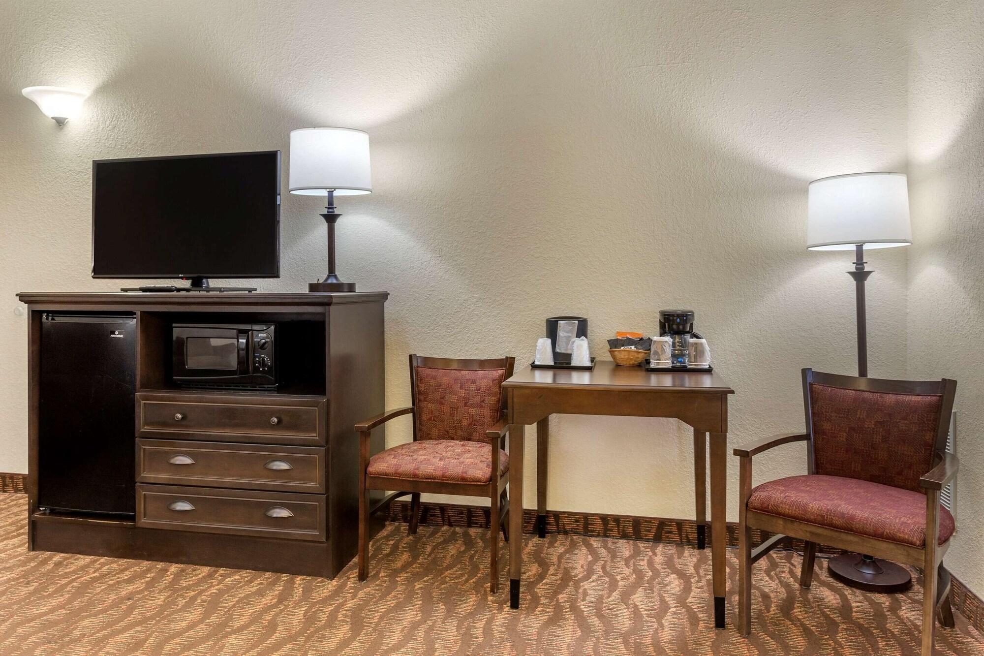 Comfort Inn At Thousand Hills Branson Exterior photo