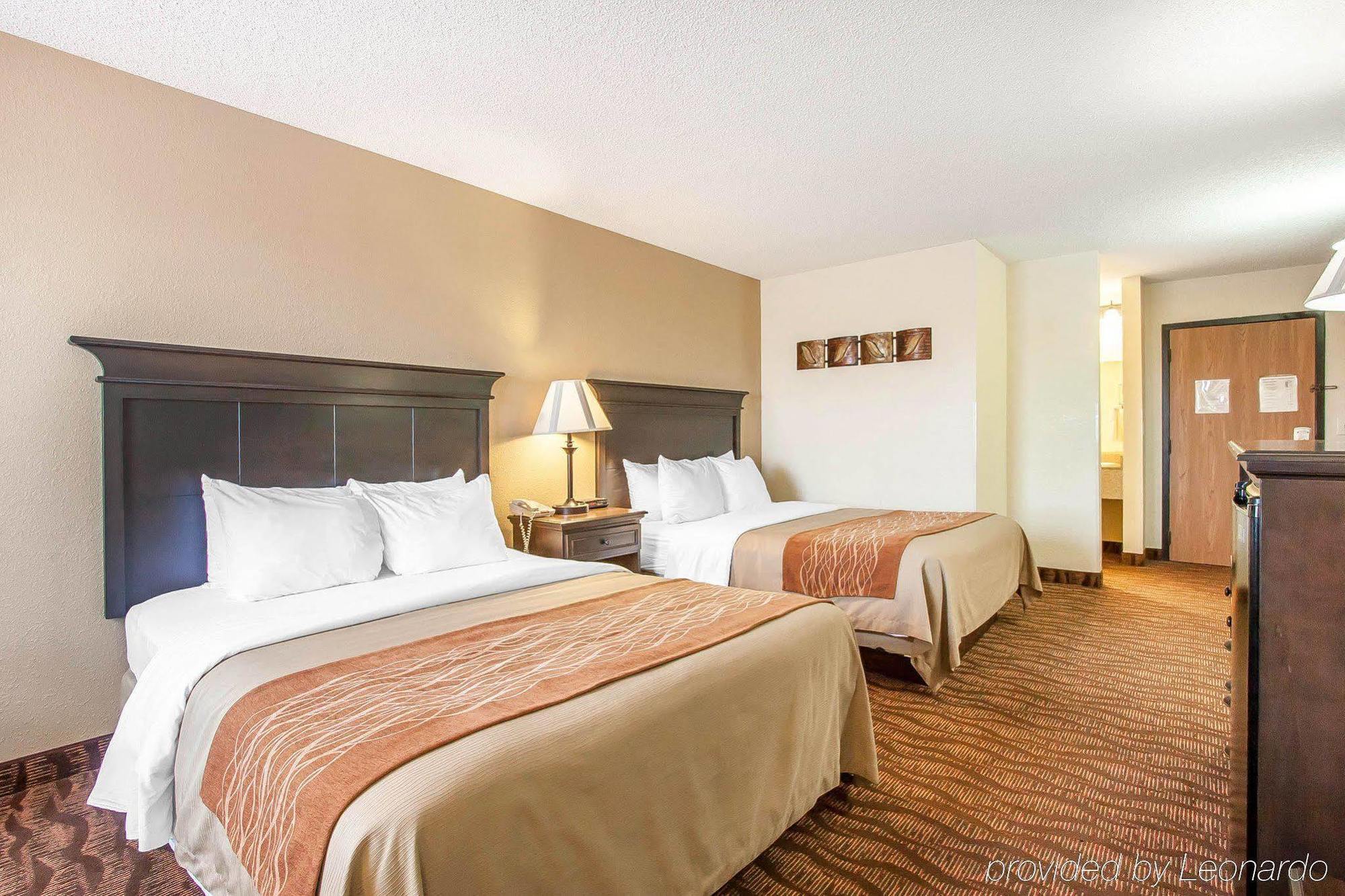 Comfort Inn At Thousand Hills Branson Exterior photo